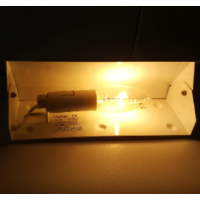 Wit bedlampje zonder sleufjes